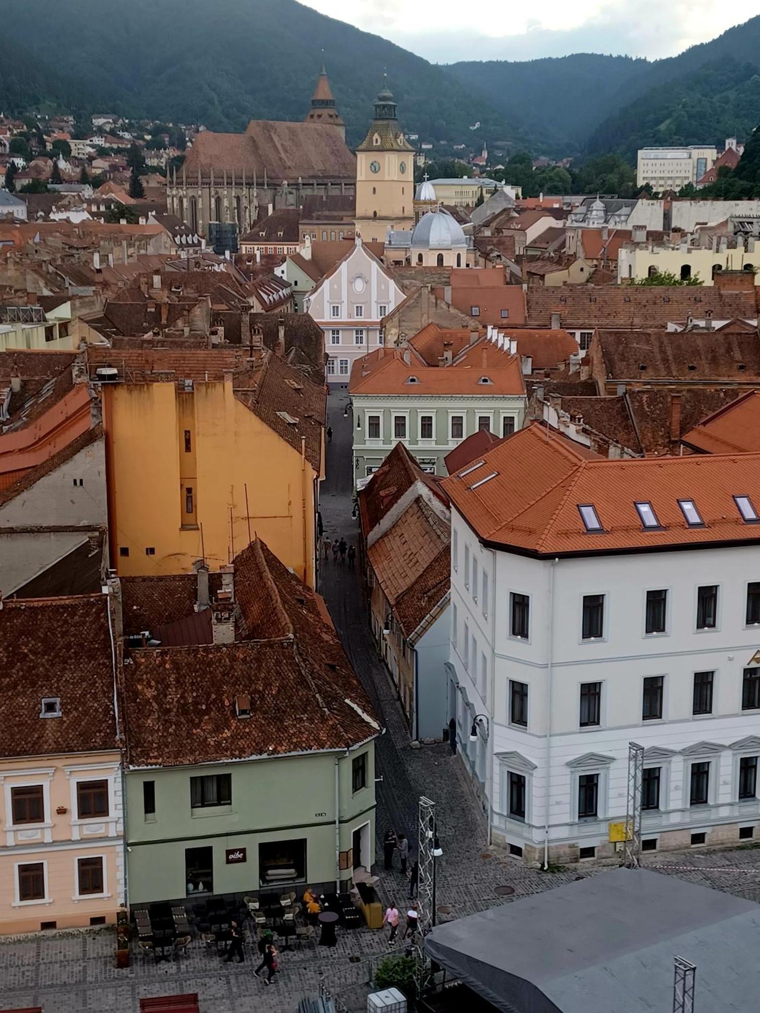 Апартаменты Brasovia Экстерьер фото